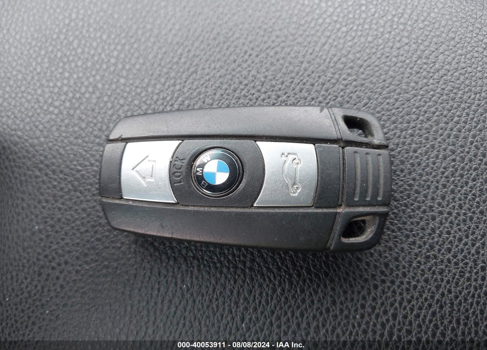 2006 BMW 330XI VIN: WBAVD33536KV67851