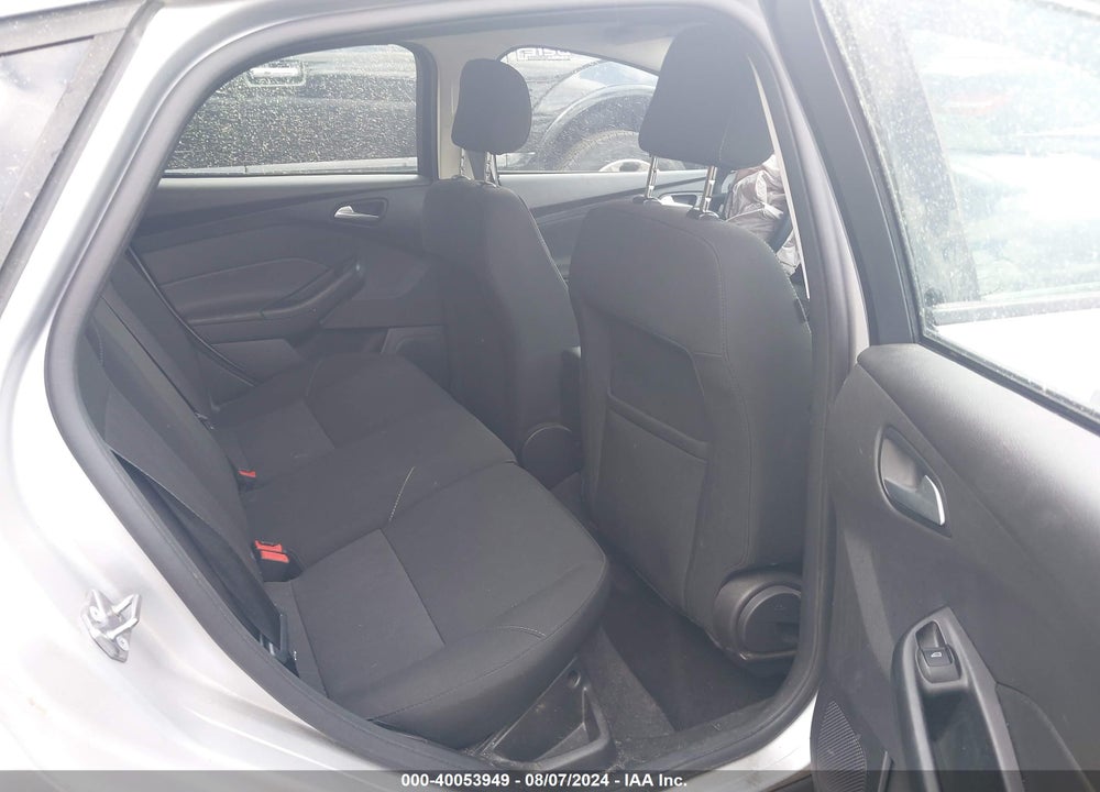 2018 FORD FOCUS SE VIN: 1FADP3K22JL238905