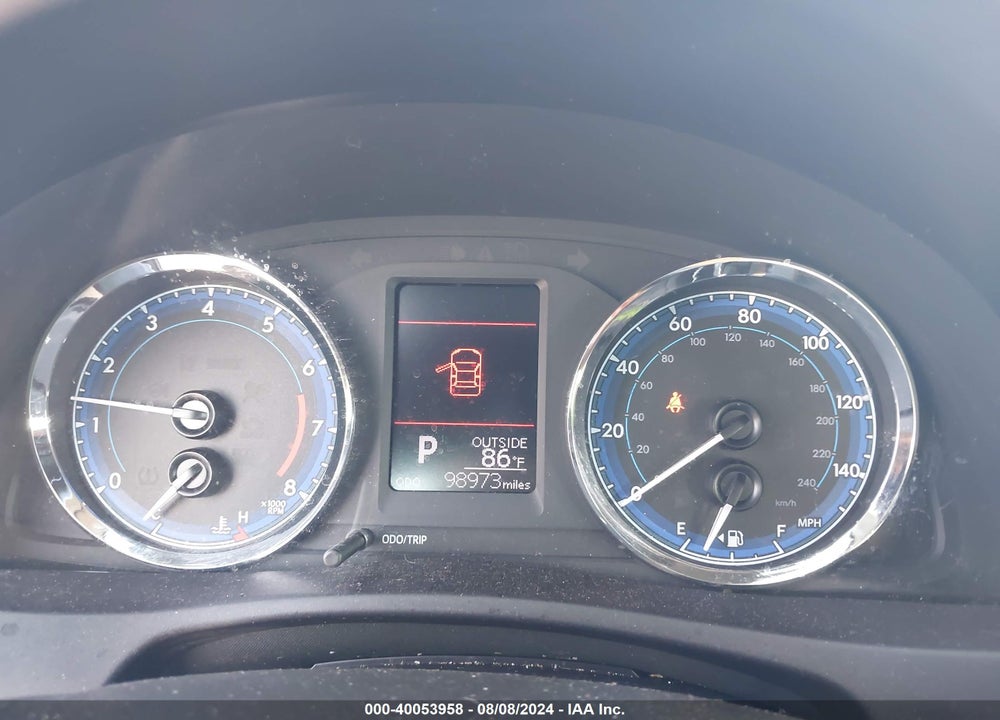 2017 TOYOTA COROLLA LE VIN: 5YFBURHE8HP582500