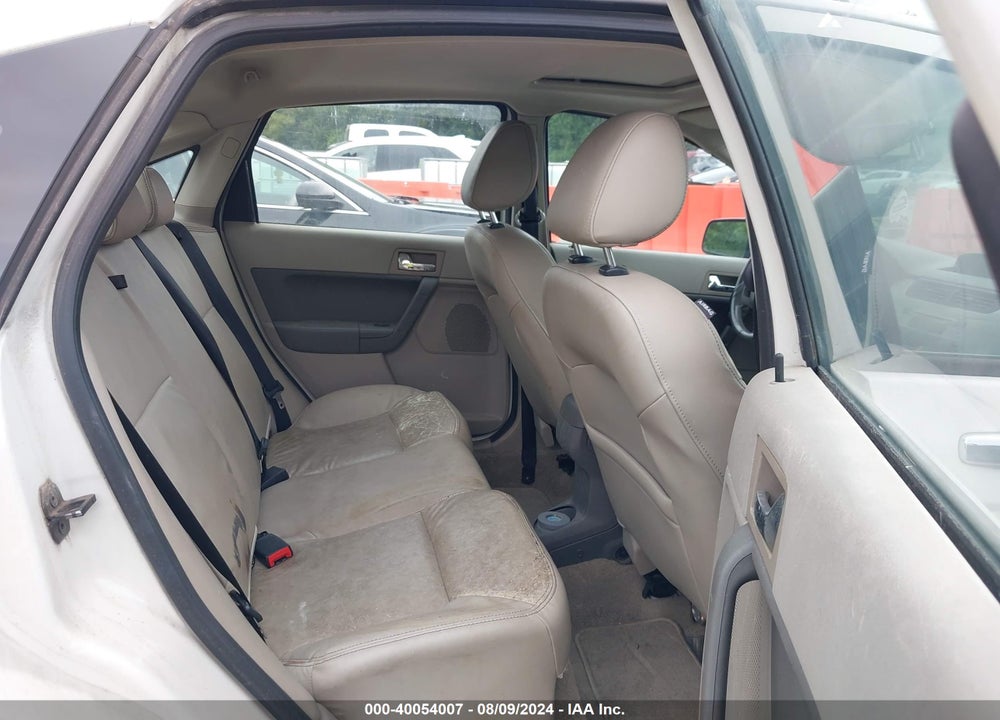 2010 FORD FOCUS SEL VIN: 1FAHP3HN0AW160514