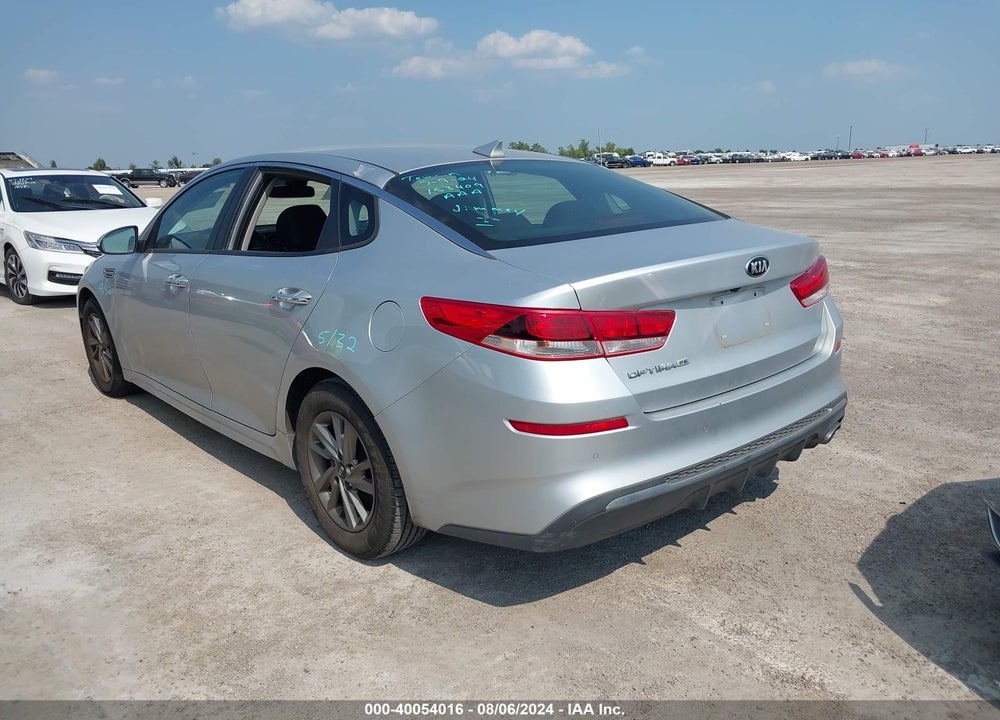 2019 KIA OPTIMA LX VIN: 5XXGT4L32KG324538
