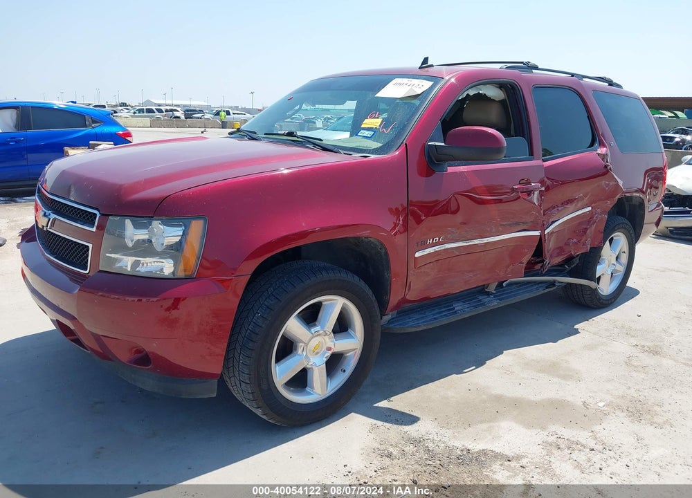 2011 CHEVROLET TAHOE VIN: 1GNSCBE0XBR122102