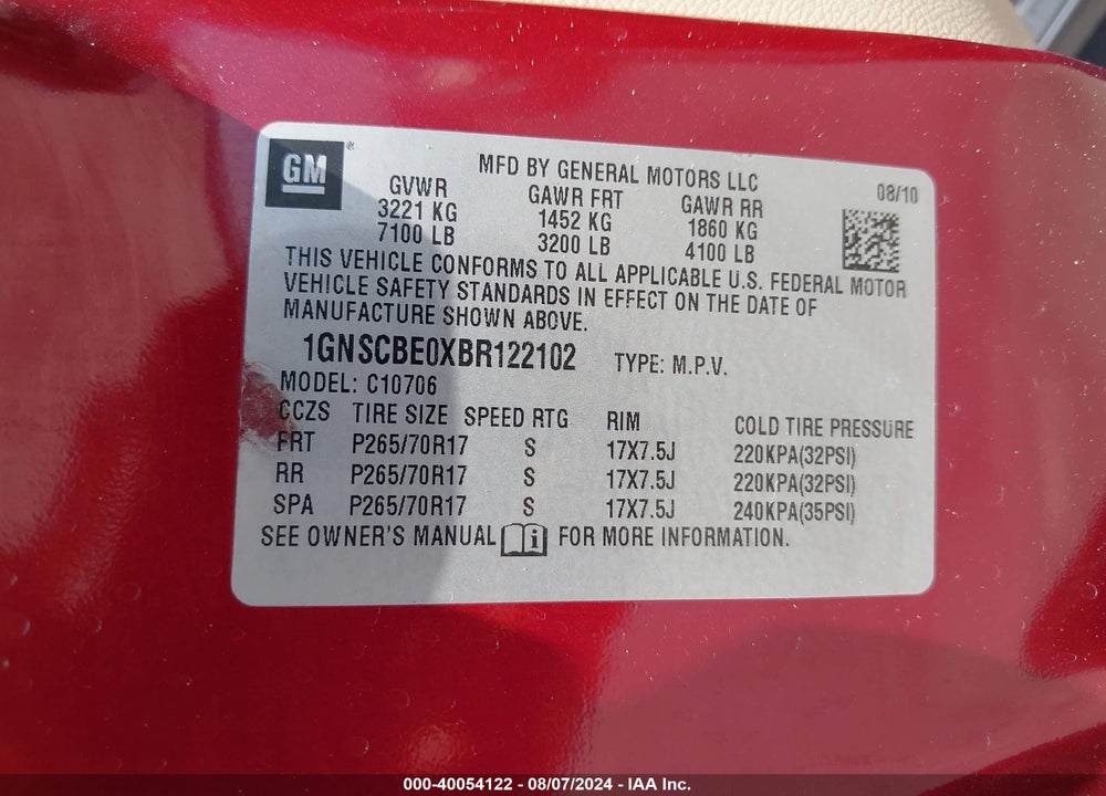 2011 CHEVROLET TAHOE VIN: 1GNSCBE0XBR122102