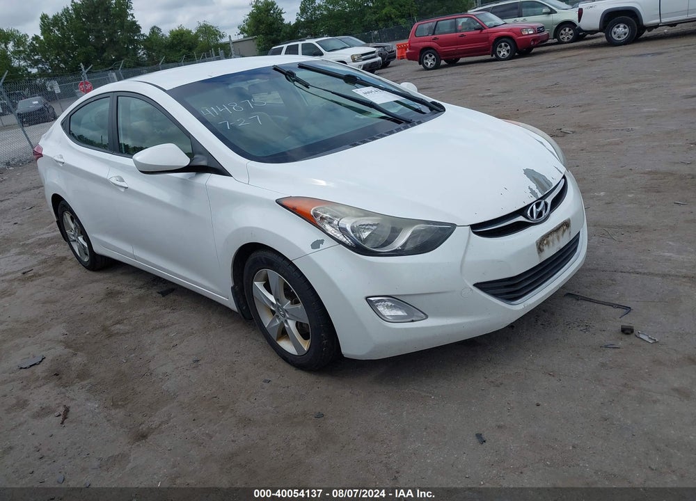 2013 HYUNDAI ELANTRA GLS VIN: 5NPDH4AE9DH390049