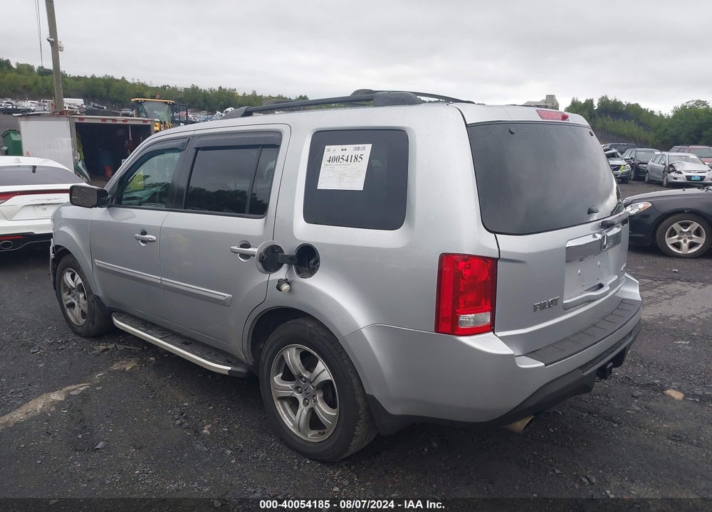 2013 HONDA PILOT VIN: 5FNYF4H52DB058515
