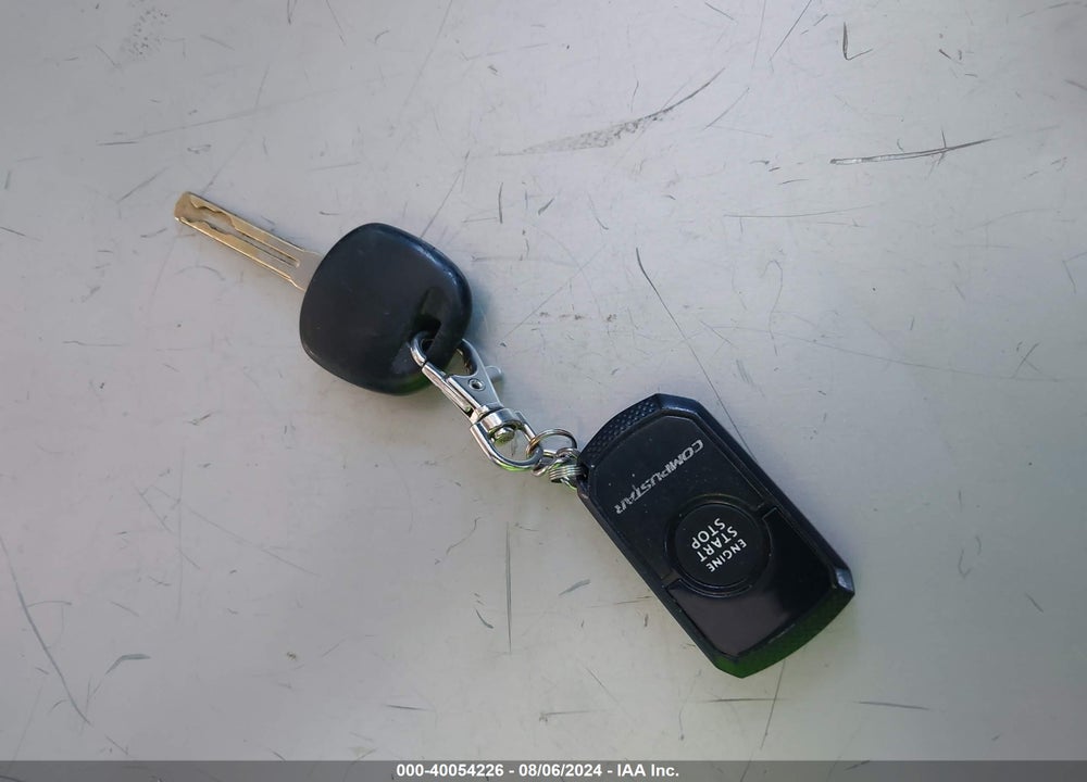2014 KIA SORENTO LX VIN: 5XYKT4A74EG492424