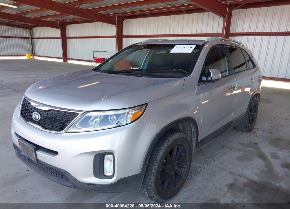 2014 KIA SORENTO LX VIN: 5XYKT4A74EG492424