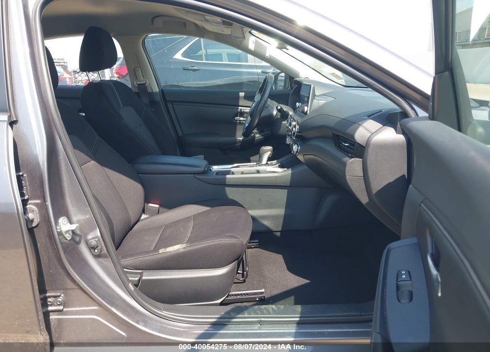 2022 NISSAN SENTRA SV XTRONIC CVT VIN: 3N1AB8CV0NY275372
