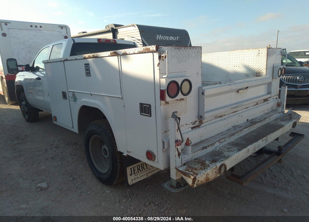 2015 CHEVROLET SILVERADO 3500HD WT VIN: 1GC5KYC87FZ505960