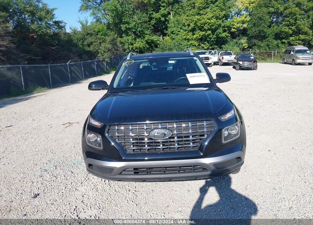 2022 HYUNDAI VENUE SEL VIN: KMHRC8A37NU132089