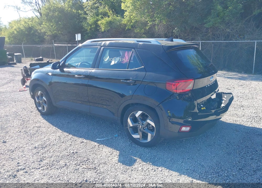 2022 HYUNDAI VENUE SEL VIN: KMHRC8A37NU132089
