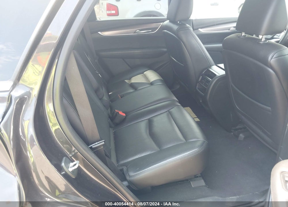 2017 CADILLAC XT5 VIN: 1GYKNBRS0HZ106136
