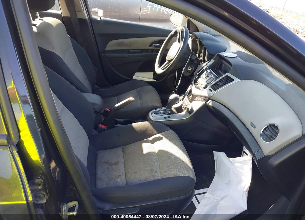 2016 CHEVROLET CRUZE LIMITED LS AUTO VIN: 1G1PC5SG3G7150384