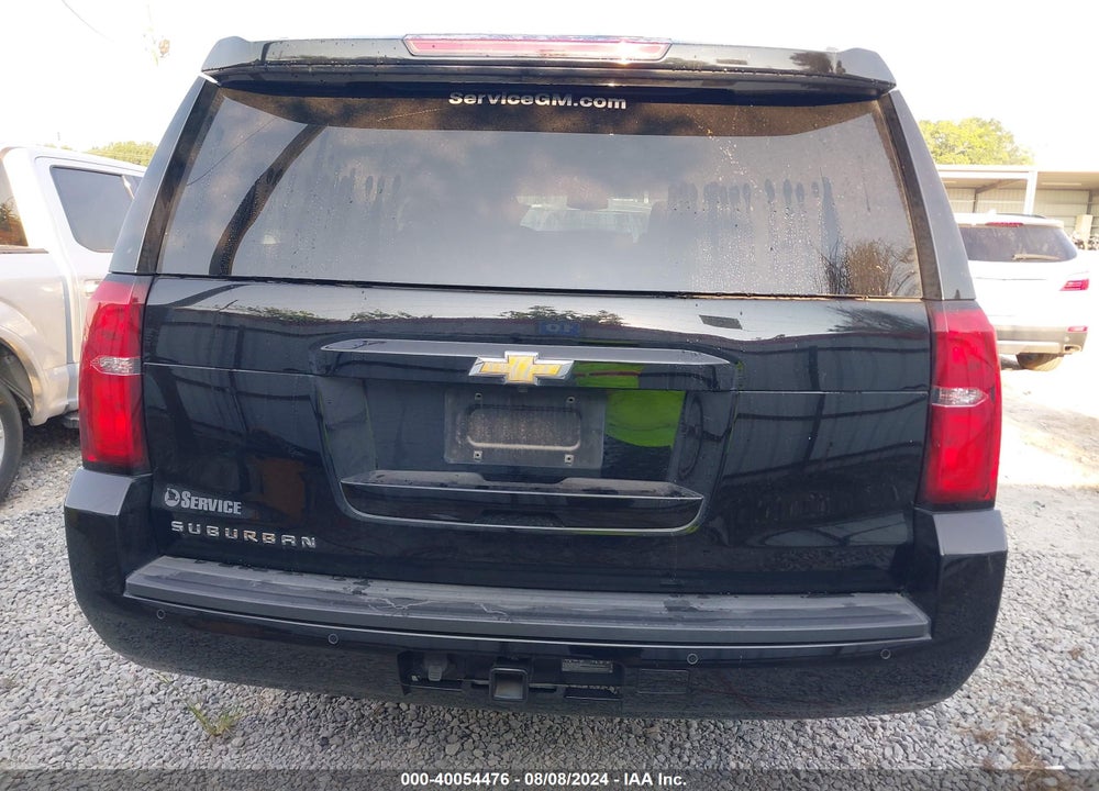 2018 CHEVROLET SUBURBAN C1500  LS VIN: 1GNSCGKC4JR150035