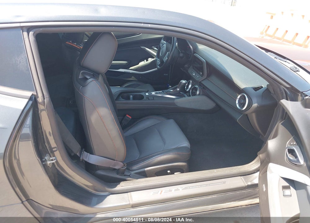 2017 CHEVROLET CAMARO LT VIN: 1G1FD1RS6H0153009