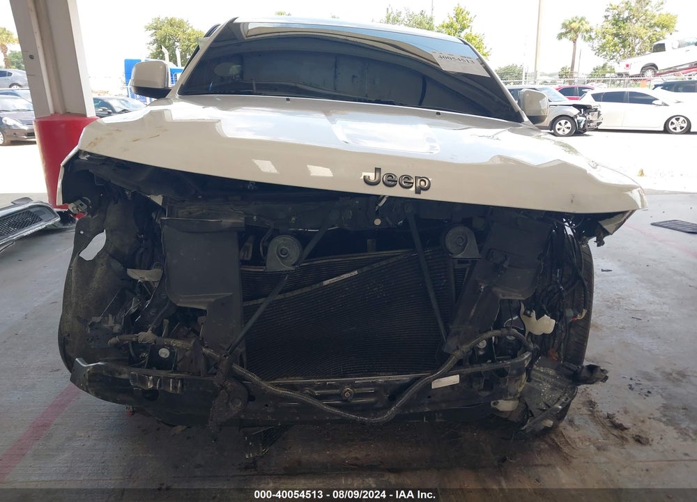2018 JEEP GRAND CHEROKEE ALTITUDE 4X2 VIN: 1C4RJEAG8JC402426