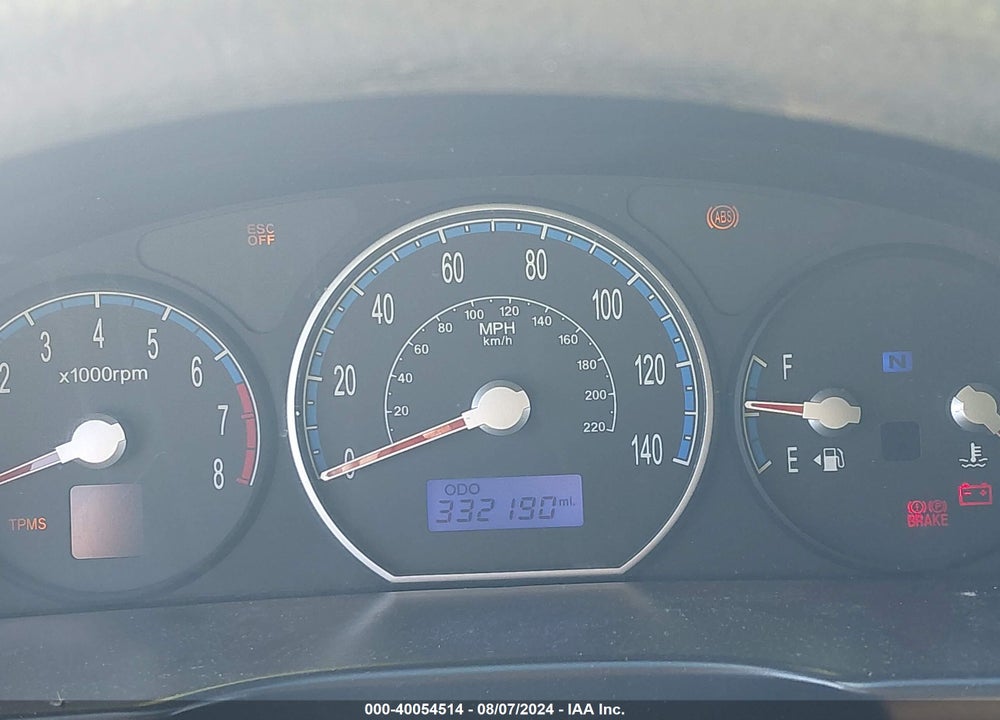 2008 HYUNDAI SANTA FE GLS VIN: 5NMSG13D18H172638