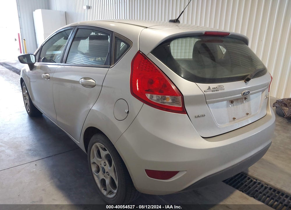 2011 FORD FIESTA SES VIN: 3FADP4FJ7BM135387