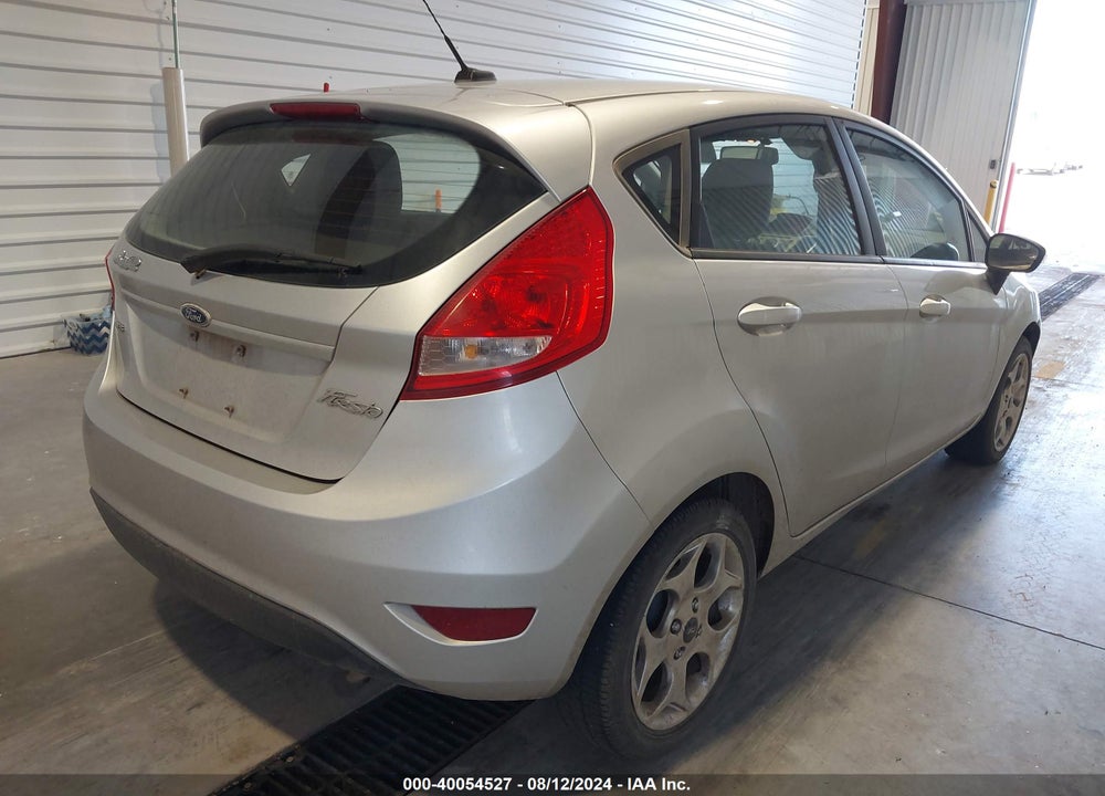 2011 FORD FIESTA SES VIN: 3FADP4FJ7BM135387