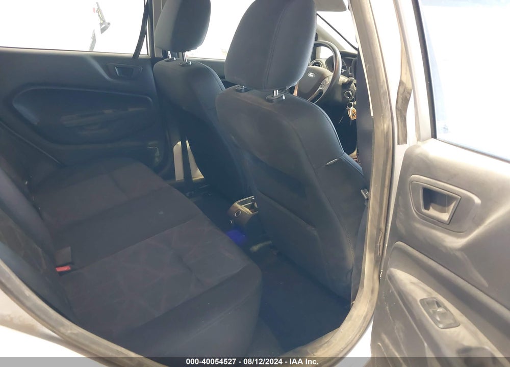 2011 FORD FIESTA SES VIN: 3FADP4FJ7BM135387