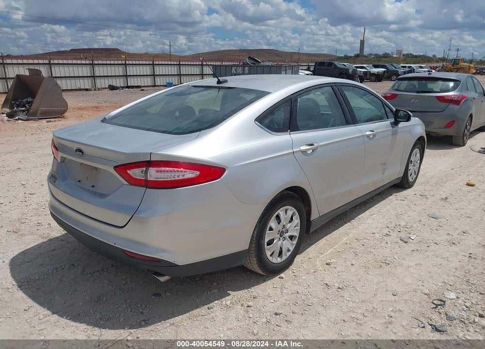2014 FORD FUSION S VIN: 3FA6P0G7XER355411
