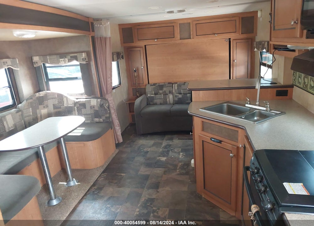 2013 R-VISION TRAIL LITE TREK VIN: 51V151F25DE450352