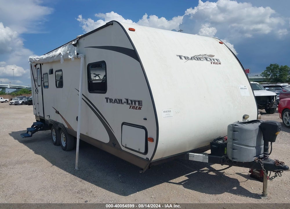 2013 R-VISION TRAIL LITE TREK VIN: 51V151F25DE450352