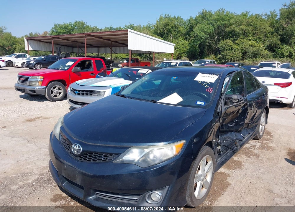 2014 TOYOTA CAMRY SE VIN: 4T1BF1FK4EU337031