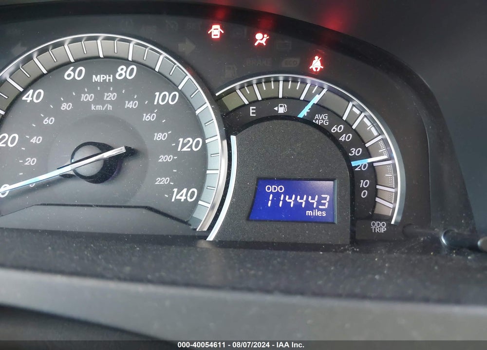 2014 TOYOTA CAMRY SE VIN: 4T1BF1FK4EU337031