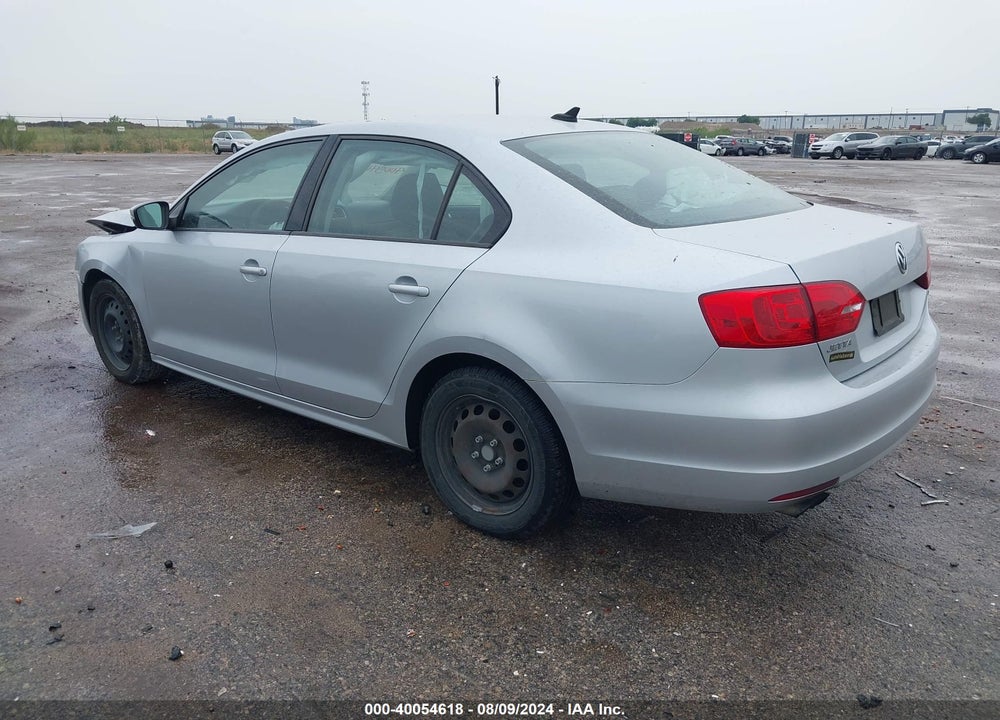 2014 VOLKSWAGEN JETTA 1.8T SE VIN: 3VWD17AJ9EM359640