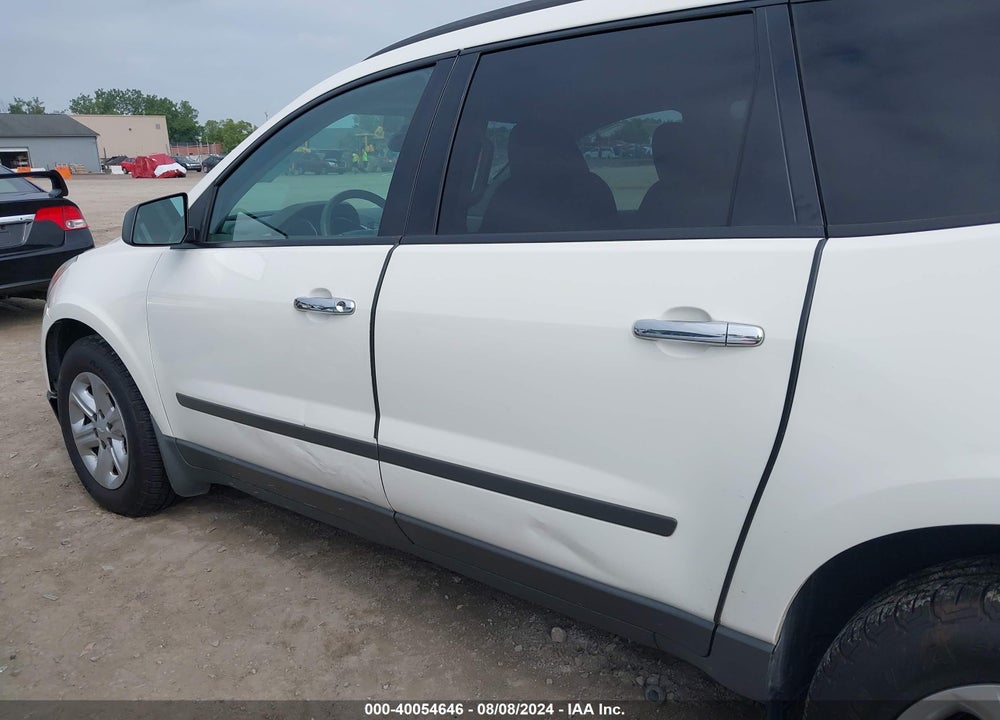 2012 CHEVROLET TRAVERSE LS VIN: 1GNKVFED9CJ227914