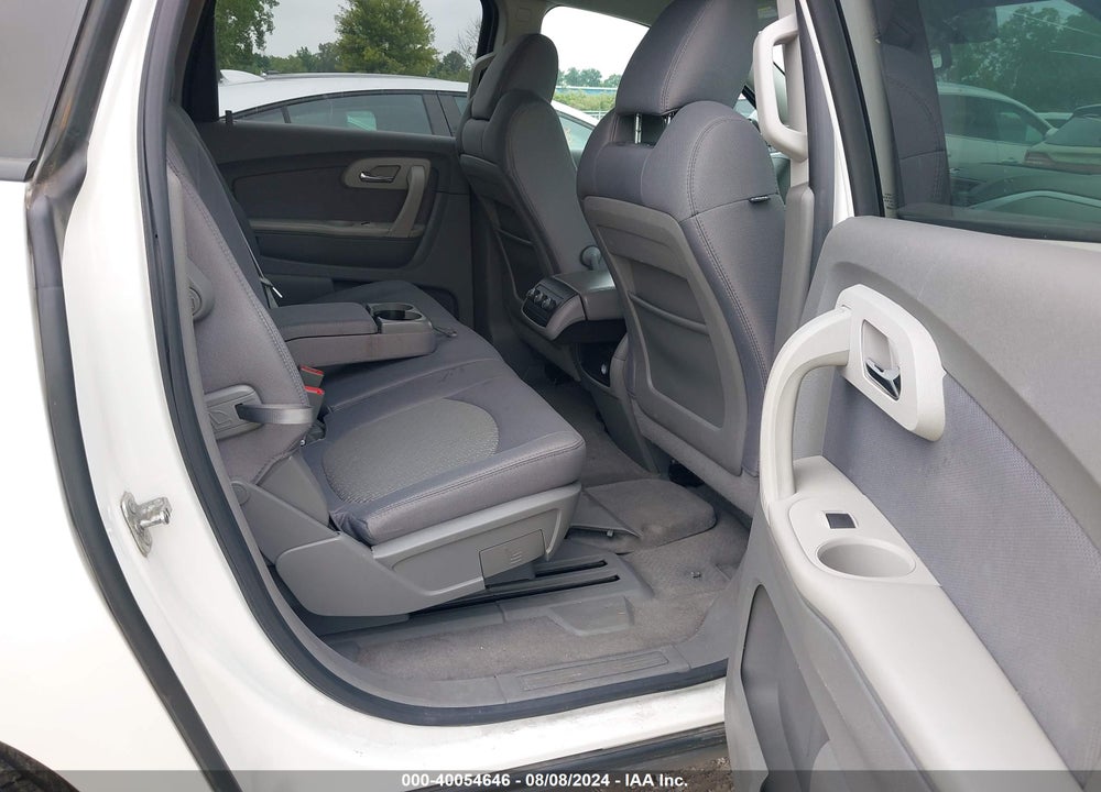 2012 CHEVROLET TRAVERSE LS VIN: 1GNKVFED9CJ227914