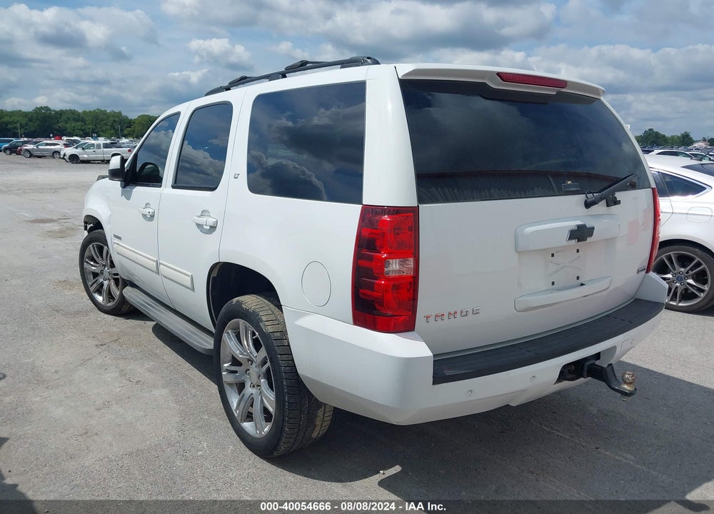 2010 CHEVROLET TAHOE LT VIN: 1GNUKBE01AR106896