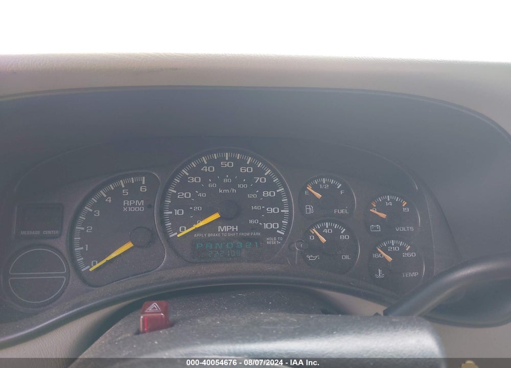 2001 GMC YUKON XL 1500 SLT VIN: 1GKFK16TX1J235629