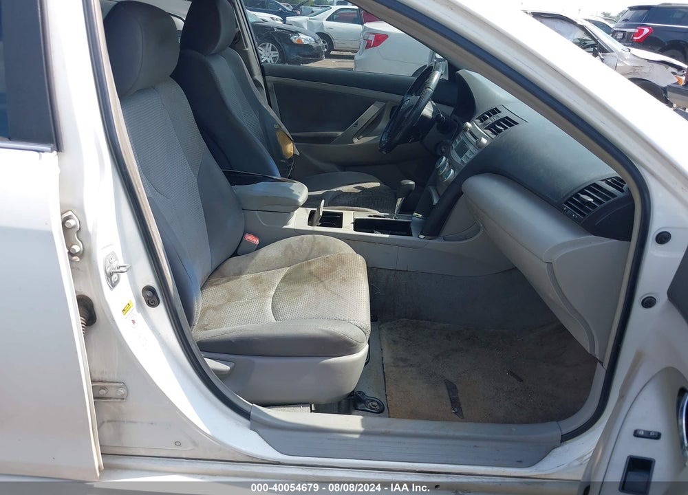 2008 TOYOTA CAMRY SE VIN: 4T1BE46K28U787057
