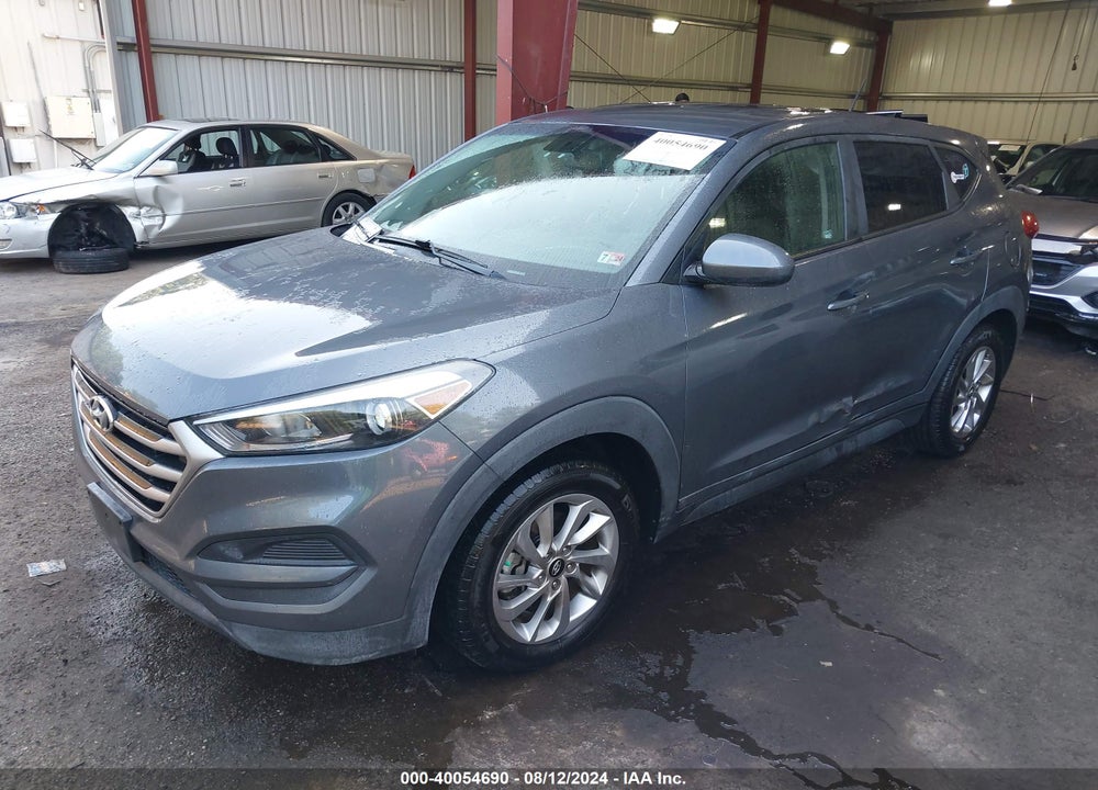 2017 HYUNDAI TUCSON SE VIN: KM8J23A46HU290472