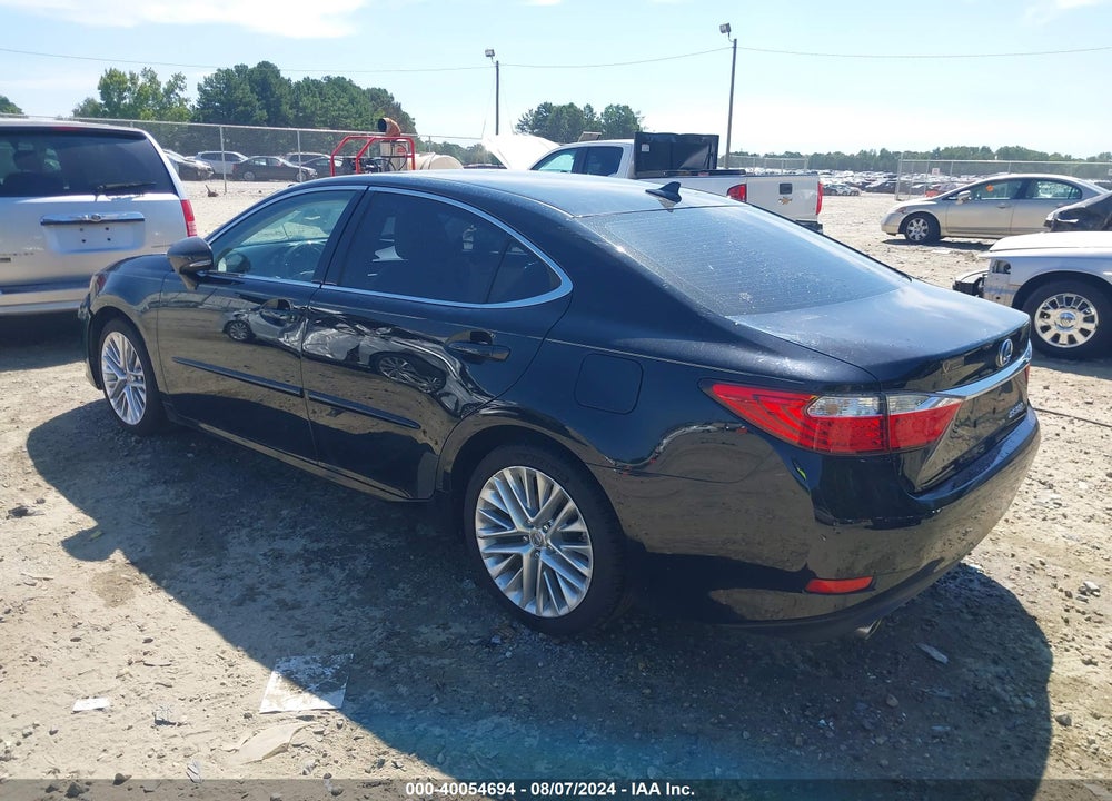 2013 LEXUS ES 350 VIN: JTHBK1GG0D2032421