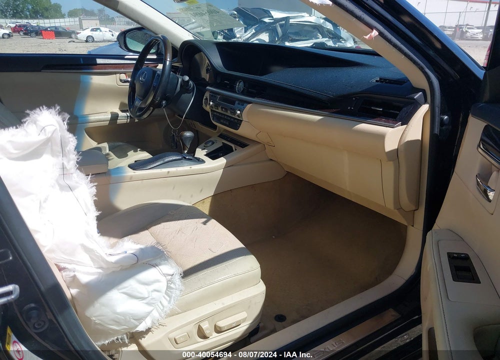 2013 LEXUS ES 350 VIN: JTHBK1GG0D2032421