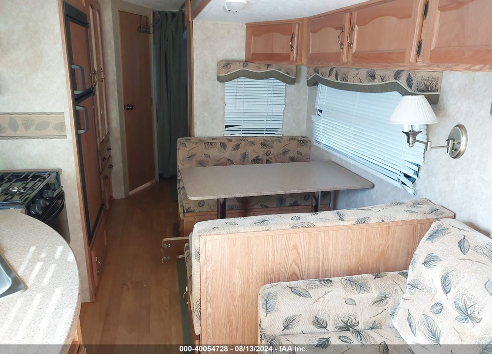 2008 FORES SALEM VIN: 4X4TSMF218A298033