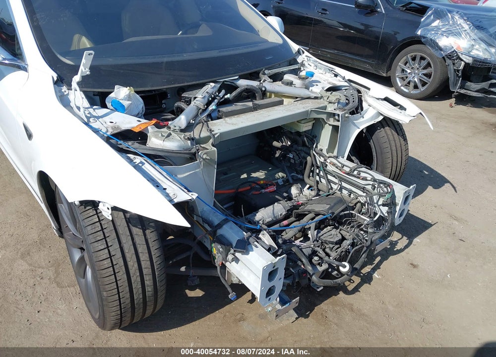 2013 TESLA MODEL S PERFORMANCE VIN: 5YJSA1DPXDFP16270