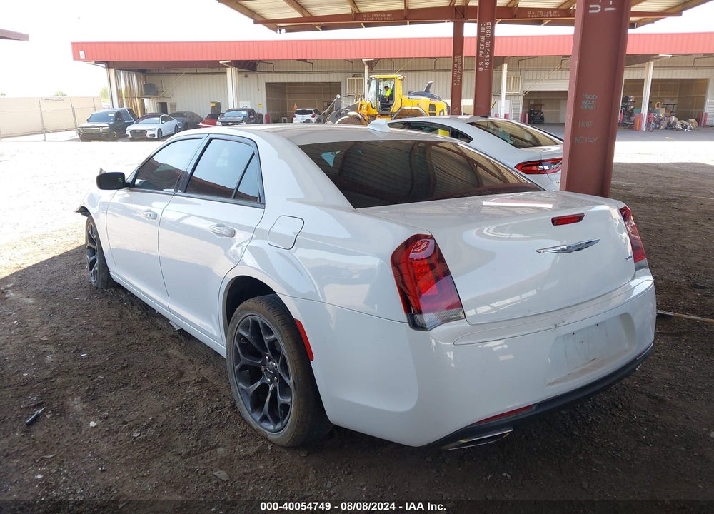 2019 CHRYSLER 300 TOURING VIN: 2C3CCAAG6KH590066