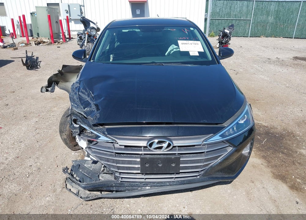 2019 HYUNDAI ELANTRA SE VIN: 5NPD74LFXKH432329