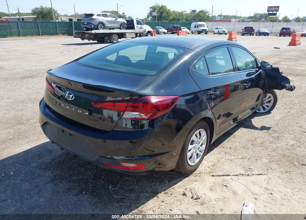 2019 HYUNDAI ELANTRA SE VIN: 5NPD74LFXKH432329