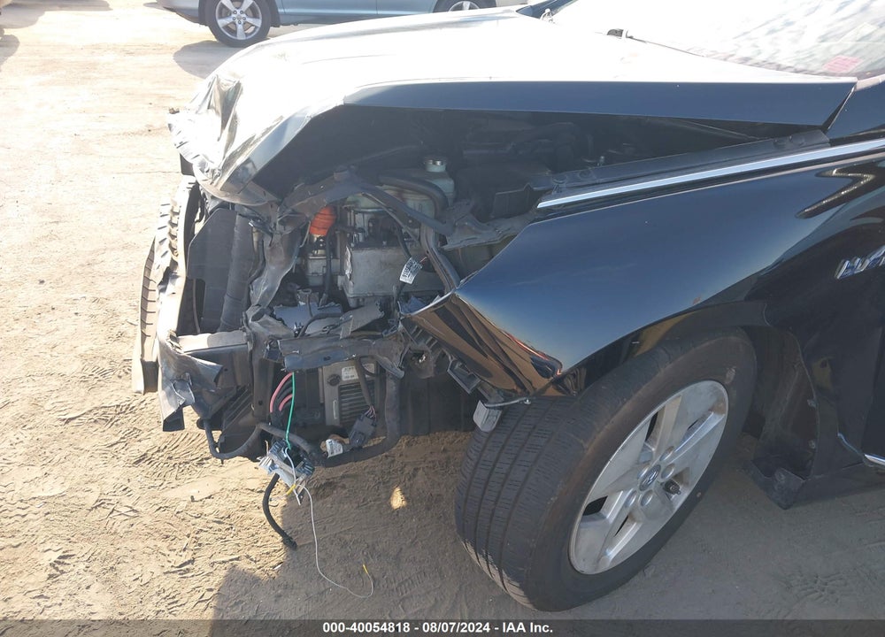 2011 HYUNDAI SONATA HYBRID VIN: KMHEC4A45BA001577