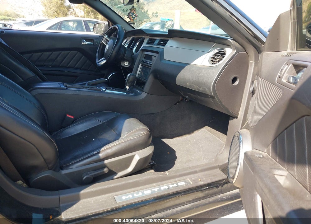 2014 FORD MUSTANG V6 PREMIUM VIN: 1ZVBP8EM6E5291769
