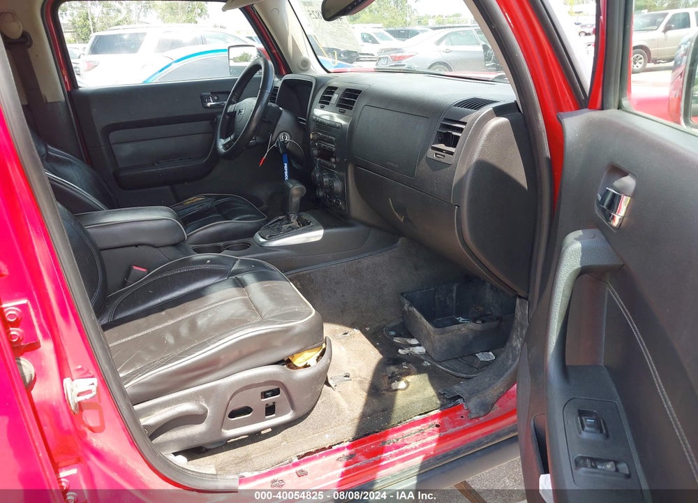 2006 HUMMER H3 VIN: 5GTDN136268103996