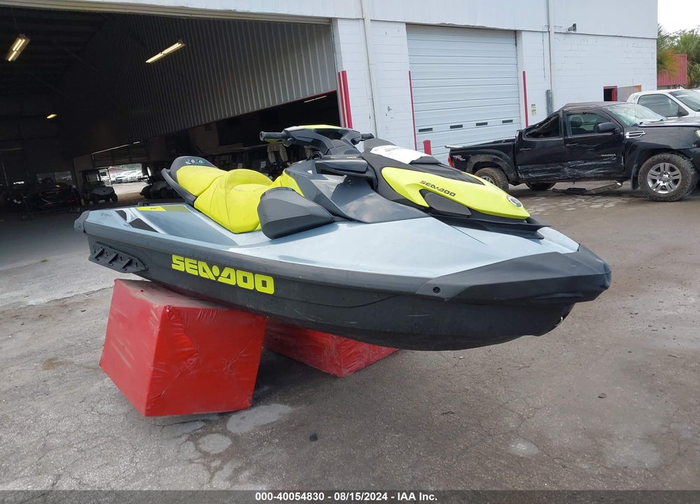 2022 SEA DOO GTI VIN: YDVA4554E222