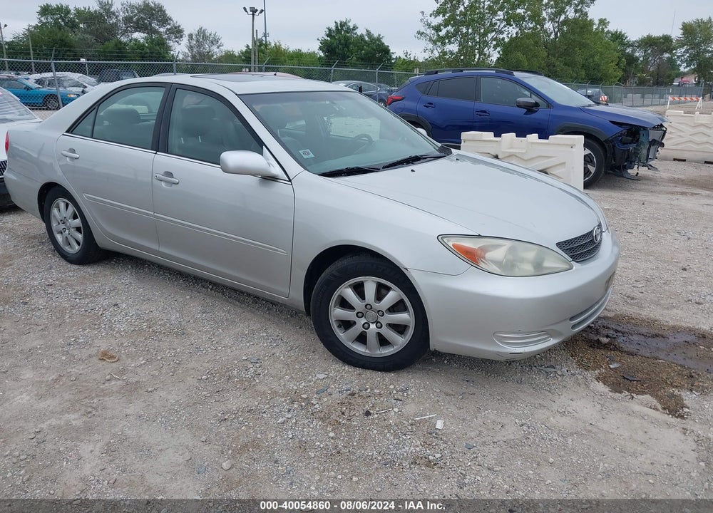 2002 TOYOTA CAMRY XLE V6 VIN: 4T1BF30K32U031177