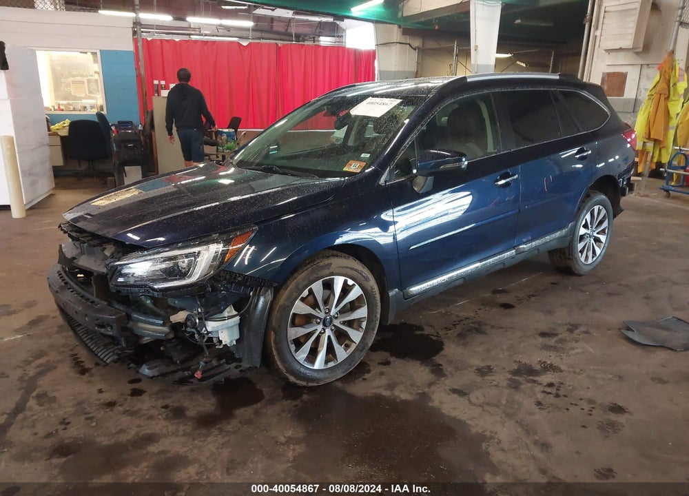 2018 SUBARU OUTBACK 3.6R TOURING VIN: 4S4BSETCXJ3241727