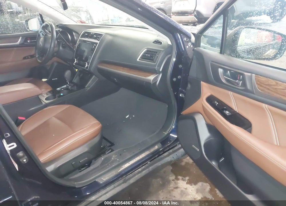 2018 SUBARU OUTBACK 3.6R TOURING VIN: 4S4BSETCXJ3241727